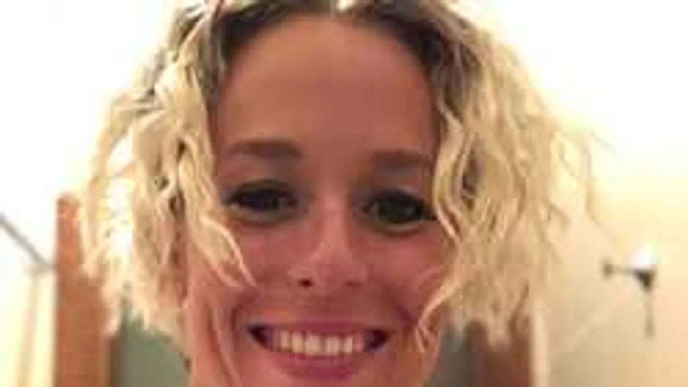 Pikáns: anyaszült meztelenül fotózták le a szexi bajnoknőt