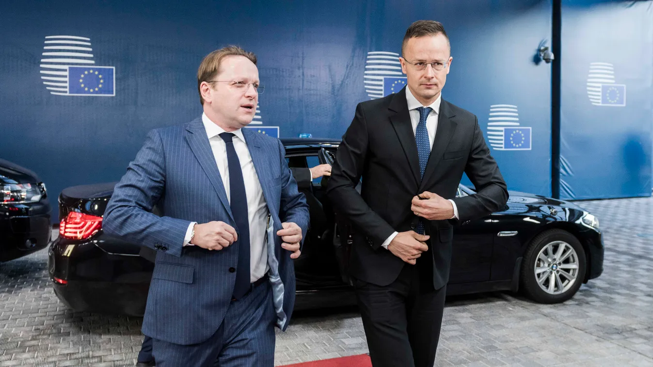 VÁRHELYI Olivér; SZIJJÁRTÓ Péter