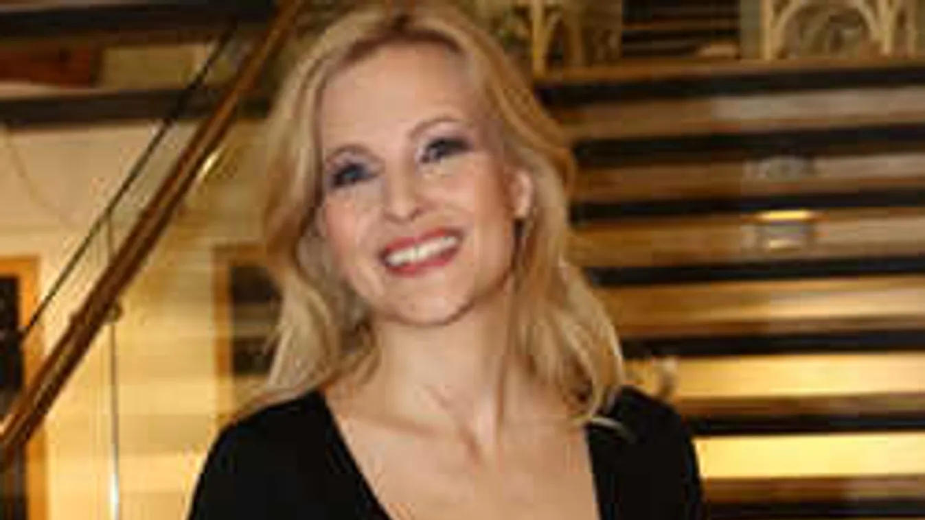 Nem hiszed el, mire készül Várkonyi Andrea