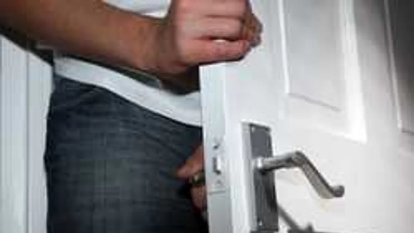 Mostohafiát is zaklatta a tatabányai pedofil hitoktató