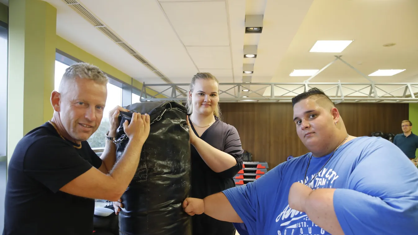 Megtalálta barátnőjét Magyarország legkövérebb tinije