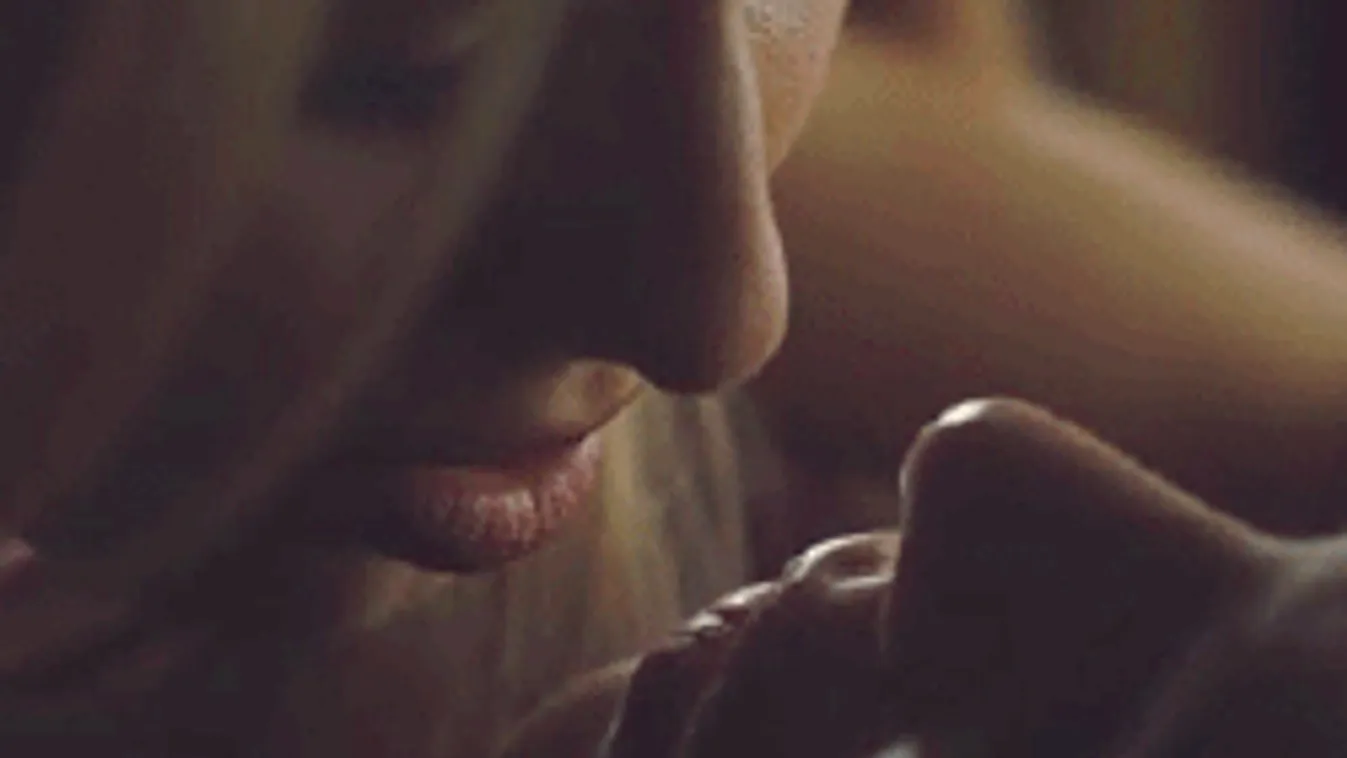 A szex a legerősebb összetartó kapocs!