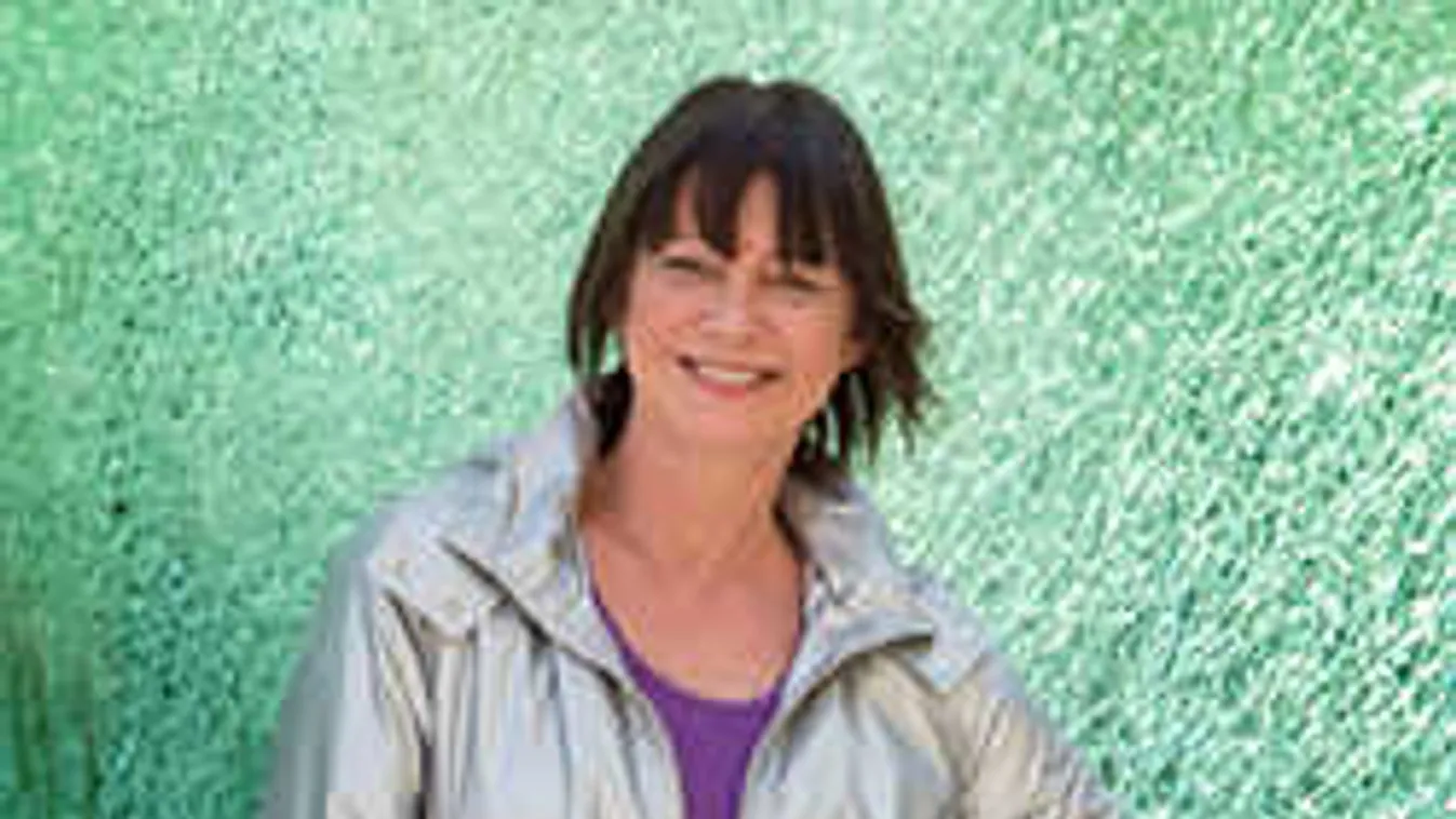 Nem bír édesanyja hódolóival a magyar színésznő