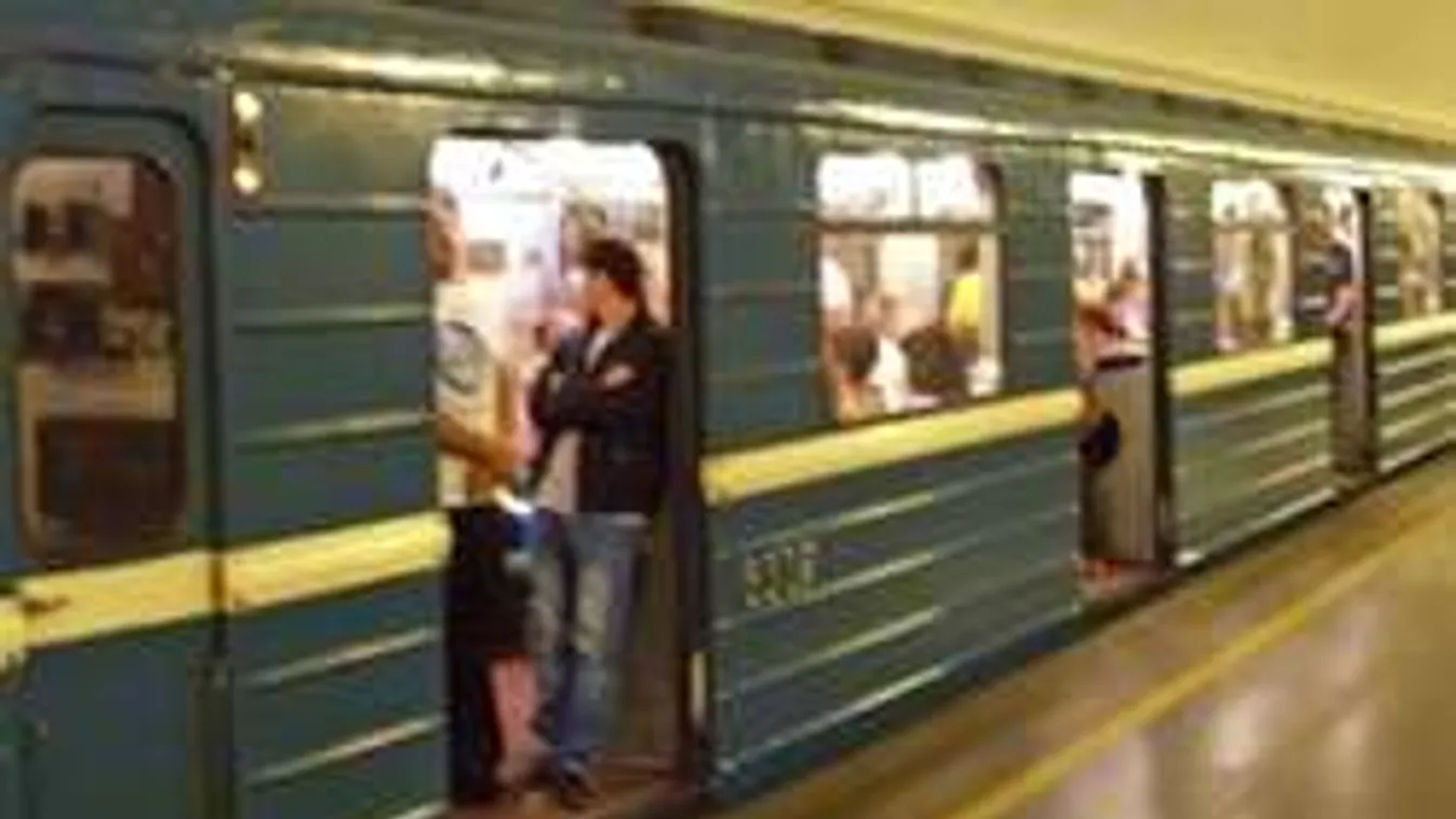 Csókot követelt a metrón a trükkös rabló