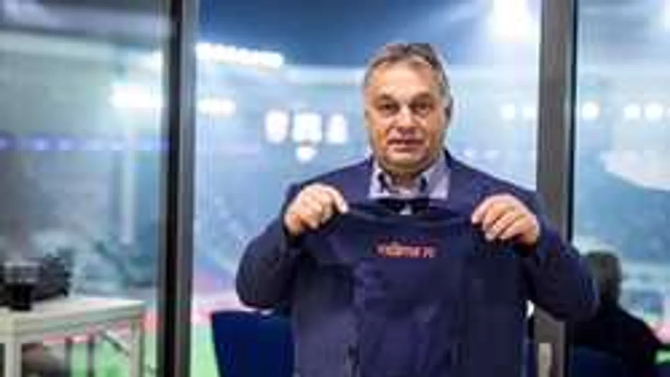 Vajon melyik lányunokájára ad Orbán Viktor Vidi-rugdalózót?