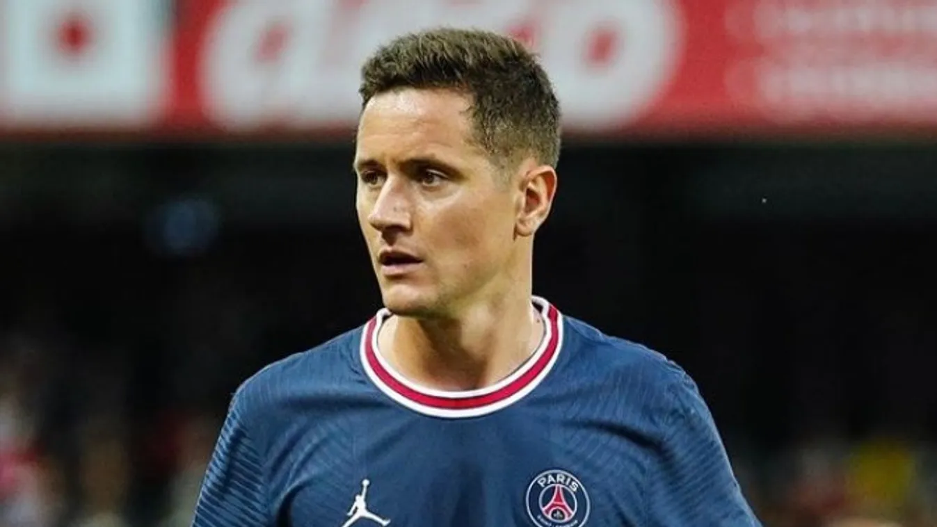 A sztárfocista feljelentést tett a rendőrségen