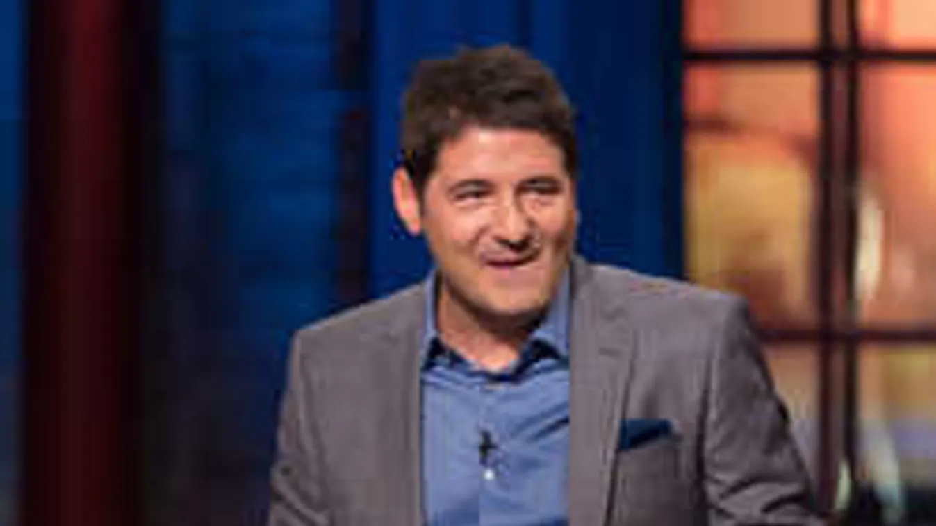 Döbbenet a stúdióban, 28 éves szűzlány ajánlkozott fel Hajdú Péternek