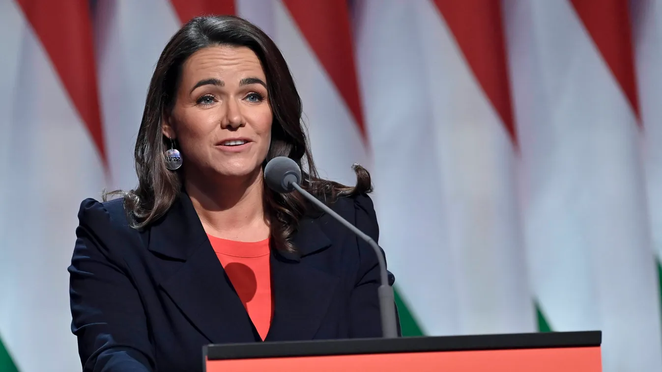 5 nyelven beszél, 3 gyermeket nevel a köztársaságielnök-jelölt, Novák Katalin