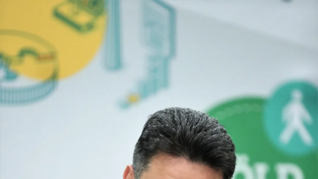 Lebukott a PDSZ és a PSZ