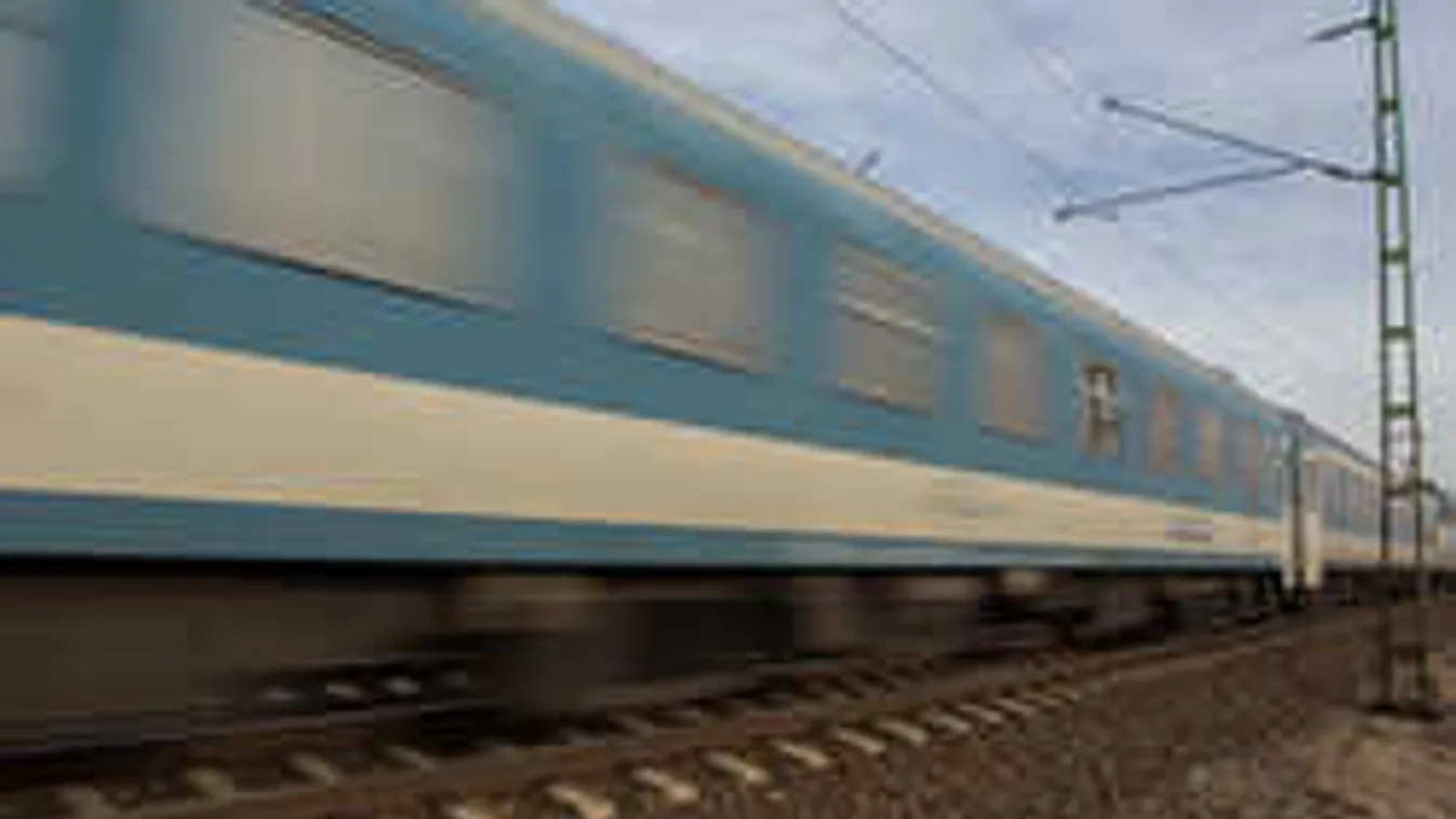 Halálra gázolt a vonat egy férfit Kecskemétnél, nem járnak a vonatok