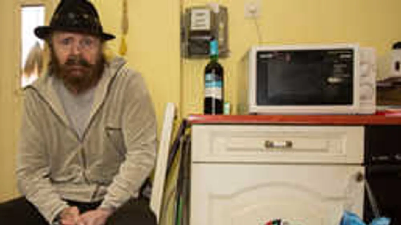 Súlyos állapota miatt azonnal műteni kellett Som Lajost