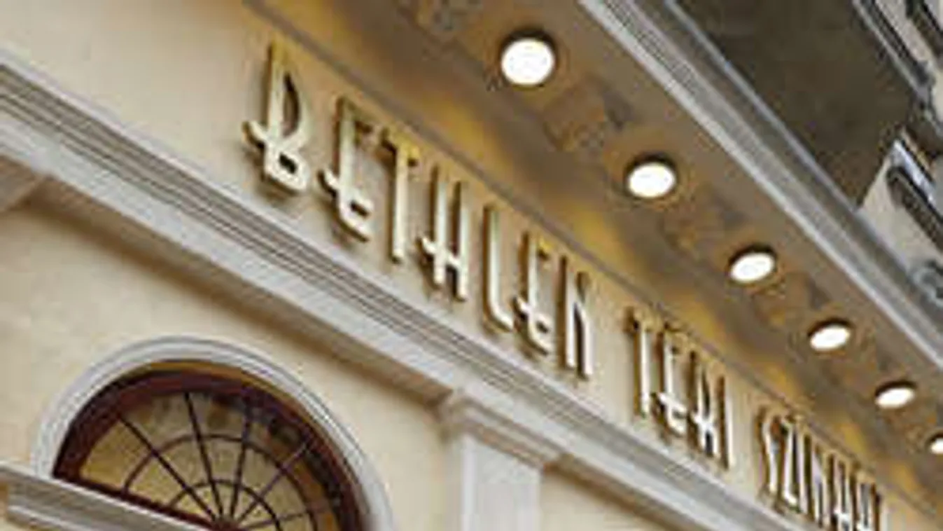 Előadás közben támadt a magyar színészre egy őrjöngő néző!