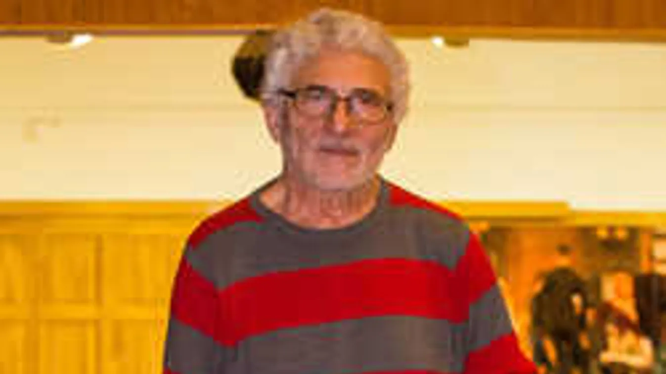 Titkolja lánya elől, mégis kitudódott: Súlyos beteg a magyar sztárszínész