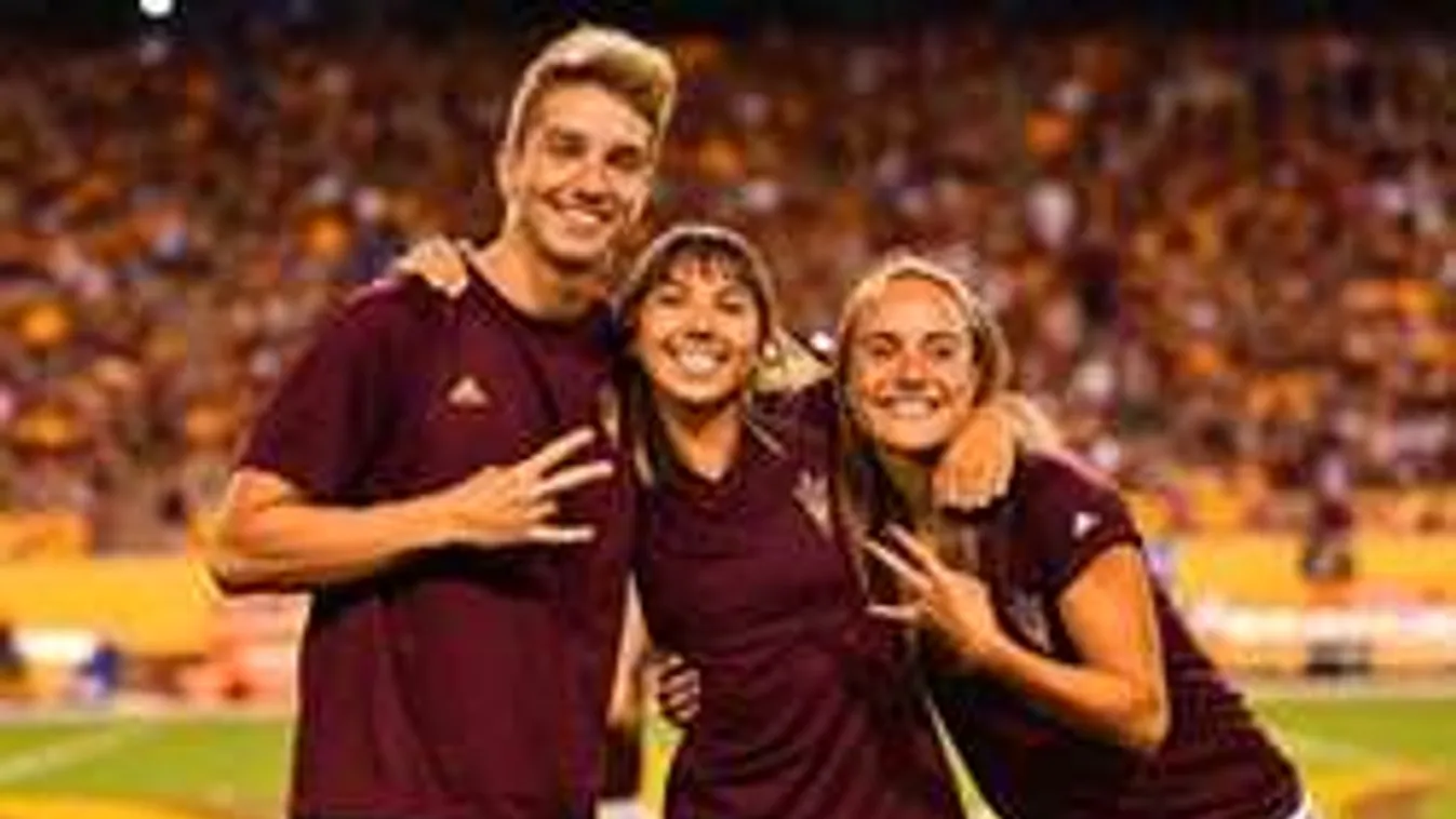 Világsiker, 56 ezren tapsoltak a két magyar sportolónak