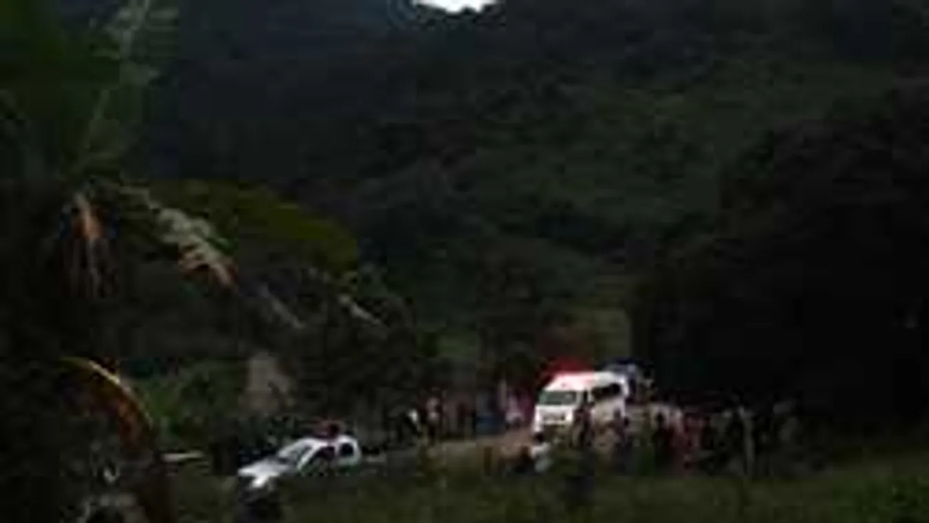 Szívszorító képek! Itt az első videó a thaiföldi mentőakcióról