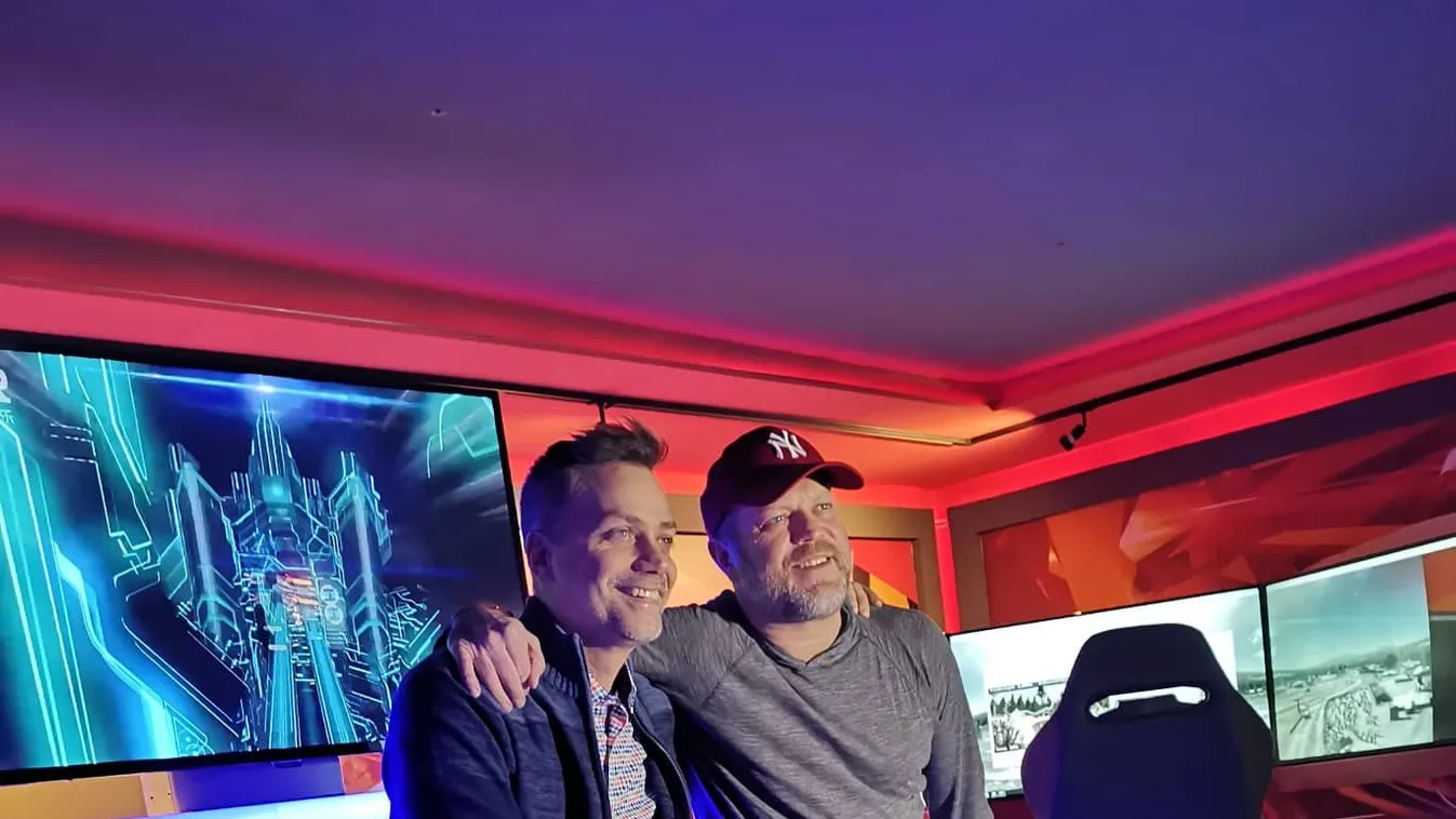 Szabó Győzőt beszippantotta a virtuális valóság