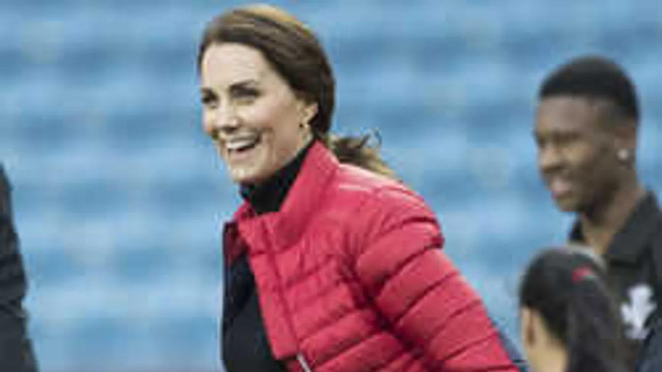 Egyre kerekebb Katalin pocakja