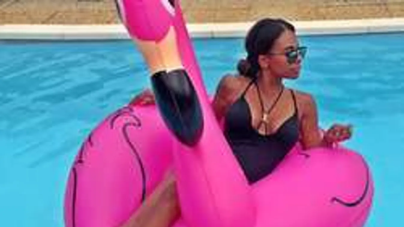 Észbontó bikiniben mutatta meg testét Tücsi!