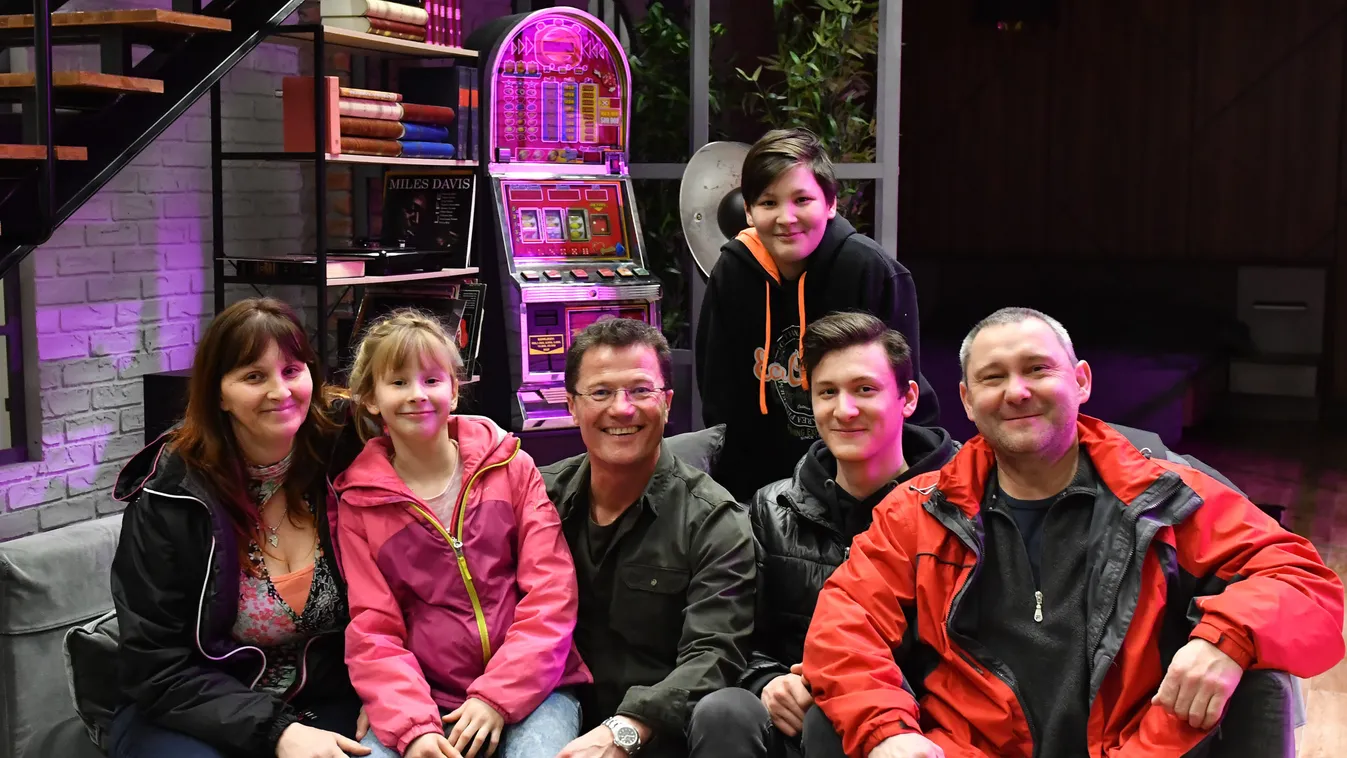 Megható pillanat az Újratervezésben: Ezzel lepte meg a családot Stohl András