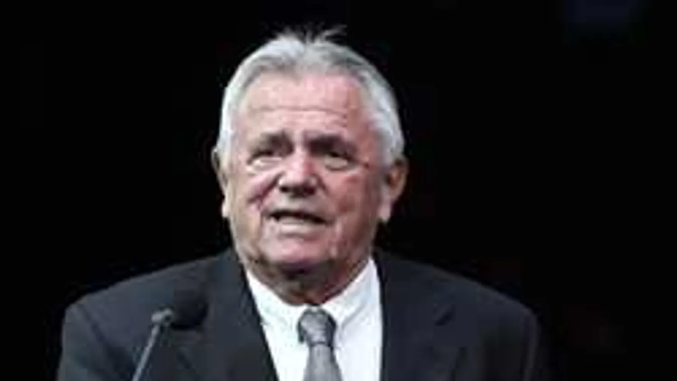 Remek hírt közöltek Mészöly Kálmánnal