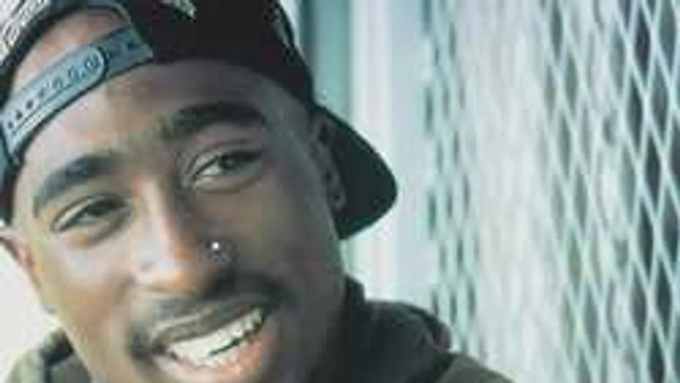 Döbbenetes kijelentés a 20 éve megölt sztárról: mégis él és dolgozik?