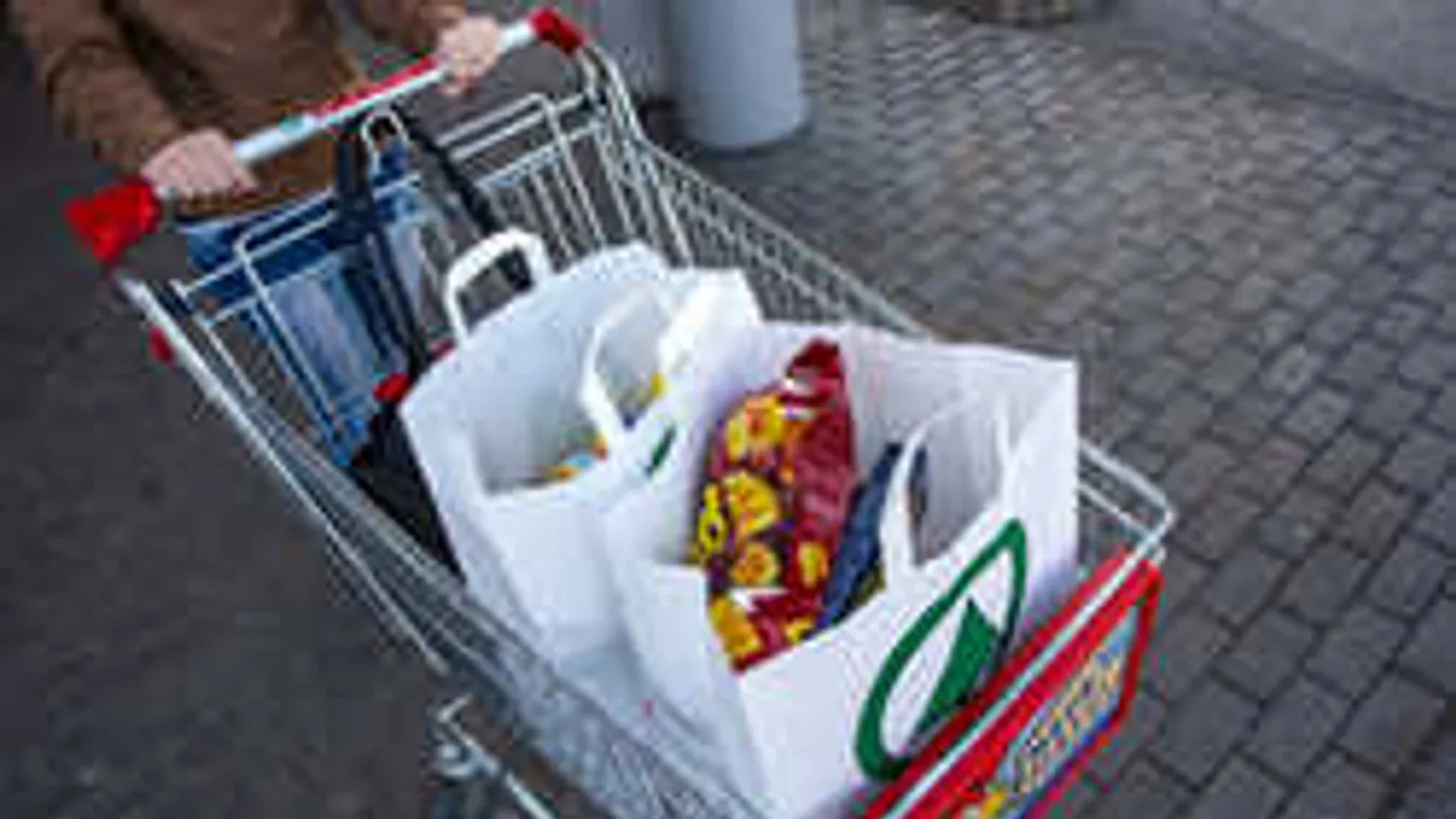 Megbüntethetjük az élelmiszerrel csaló multikat!