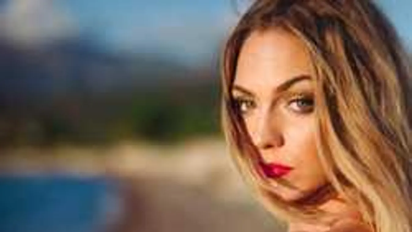 Megmutatta az arcát: ő csábította el a gyönyörű magyar énekesnőt