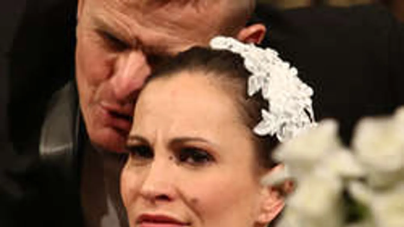 Meglepő fotó: Esküvői kép Pikali Gerdáról és Rékasi Károlyról