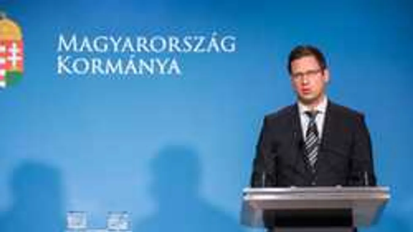 Sem Timmermans, sem Weber nem alkalmas a bizottság élére