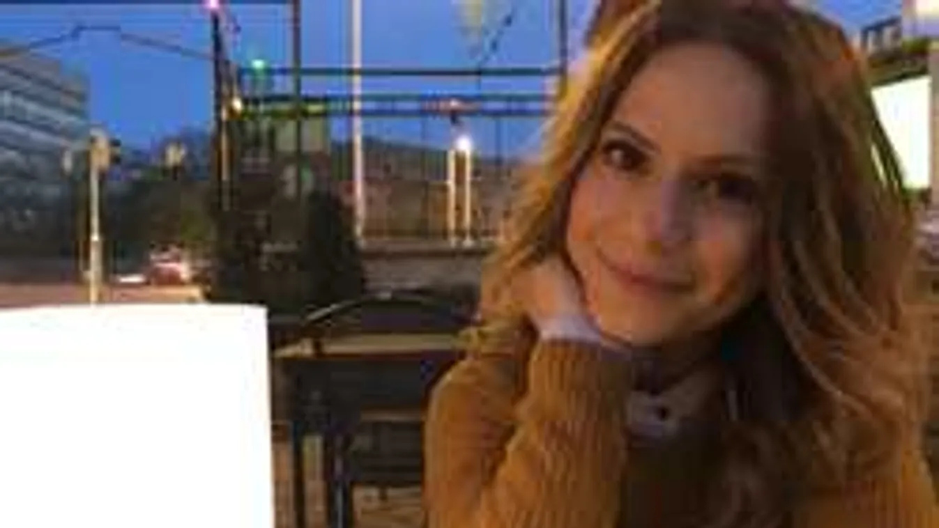 Mesébe illő esküvőn mondta ki a boldogító igent a magyar sztár