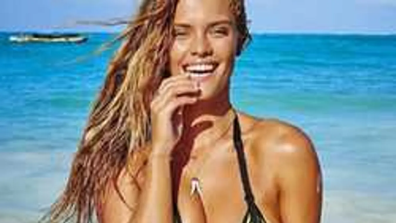 Se bugyi, se más: fokhagyma popós álomnő áll pucéran a cukorrépaföldön