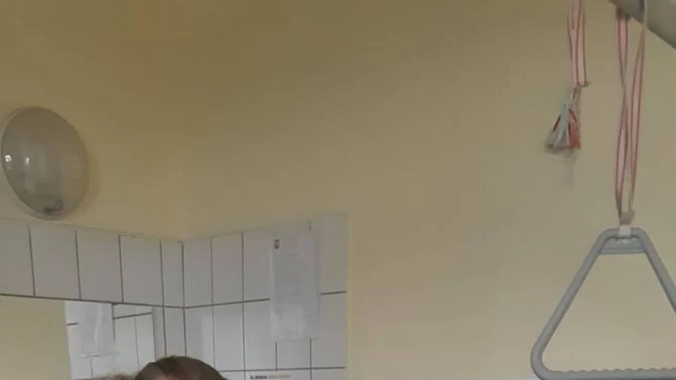 Kiderült, mi történt Jimmy édesanyjával, ezért műtötték több órán keresztül