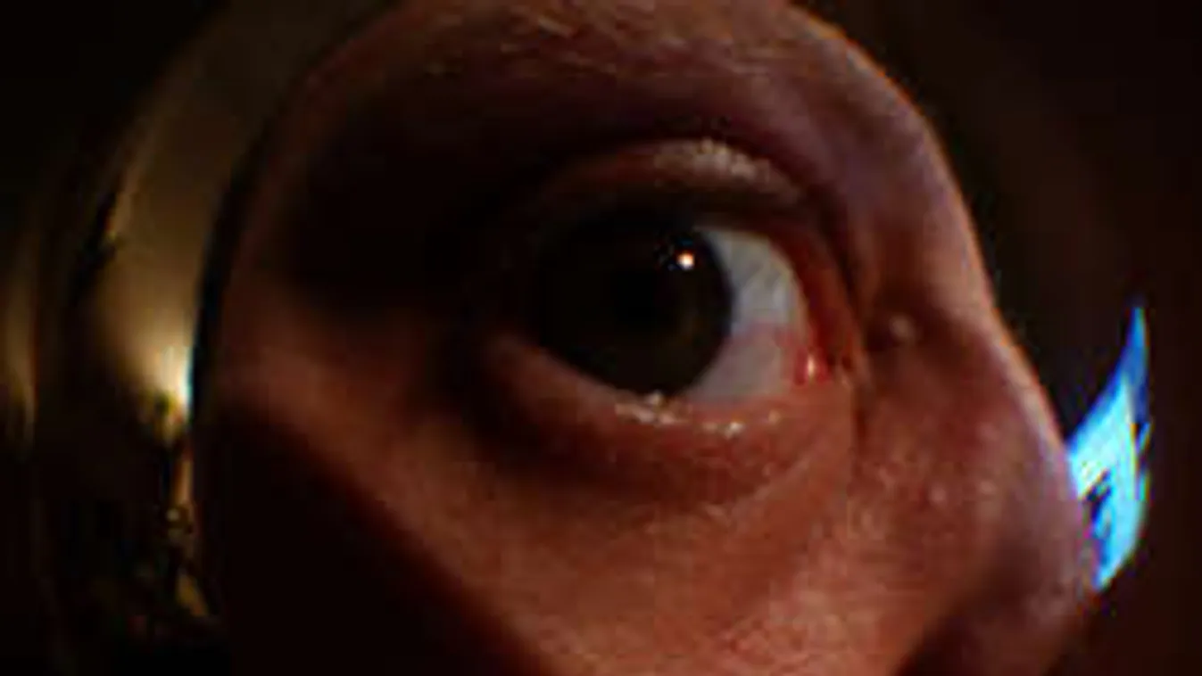 Újságíró buktatta le a vendégeit kukkoló kéjenc szállodást