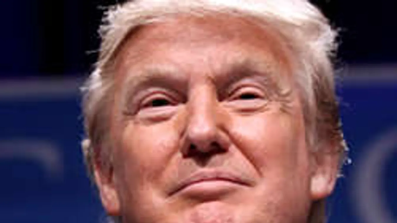 Mit tett a magyar szépségkirálynőkkel Donald Trump, az USA új elnöke?