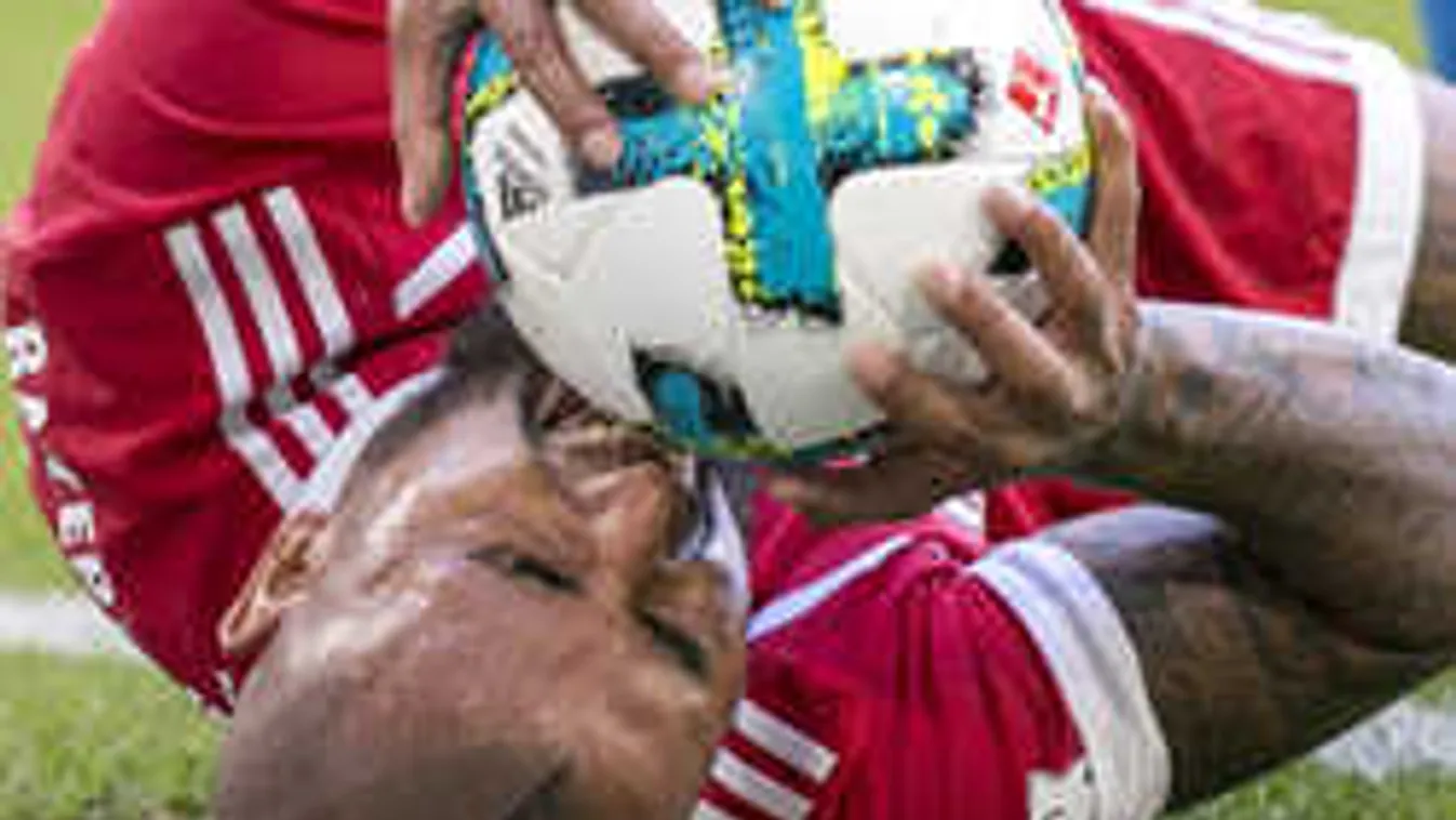 Ki hitte volna, visszatér a megalázott fociedző