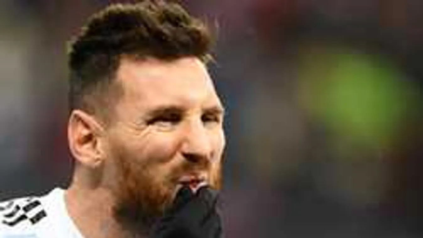 Komoly elismerés, magyar támadók hátát nézi Ronaldo és Messi