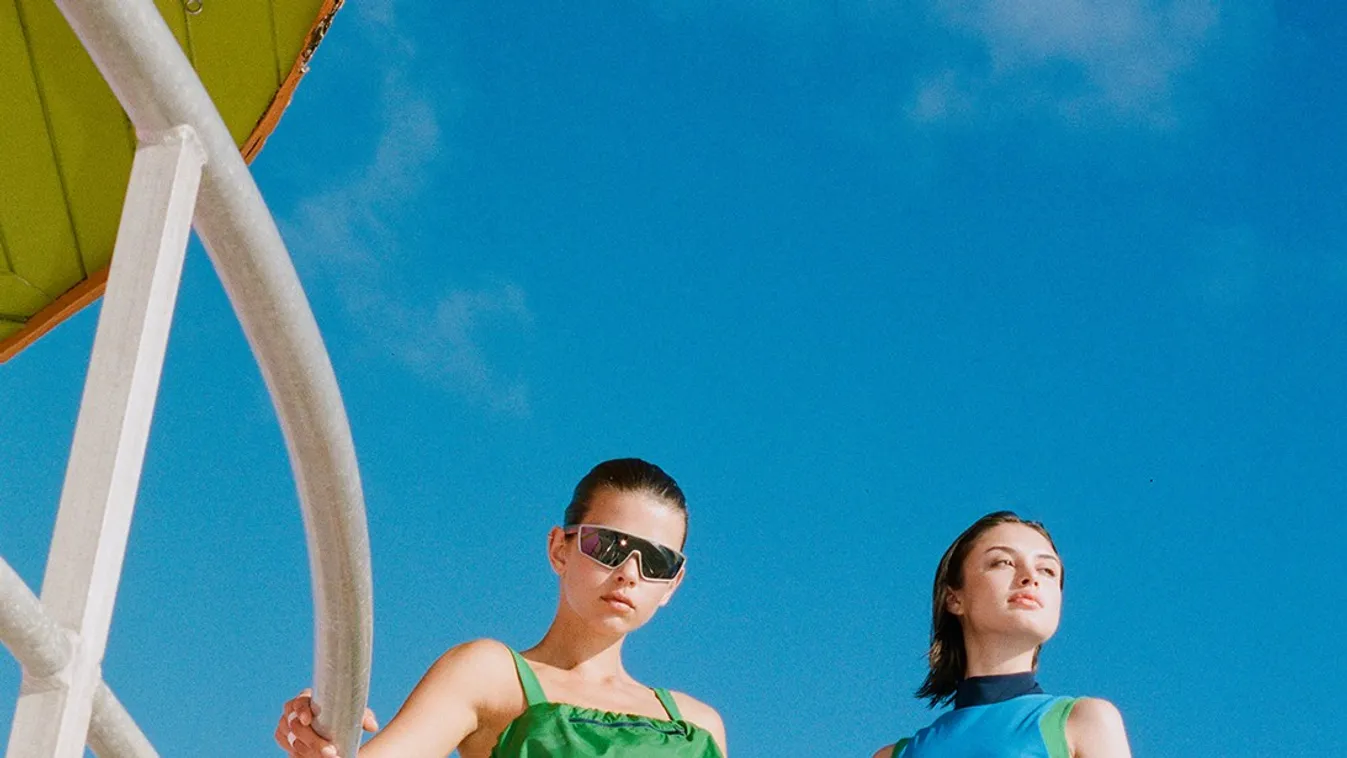 La marque de Los Angeles Staud lance une collection en collaboration avec New Balance ***EXCLUSIVE*** 