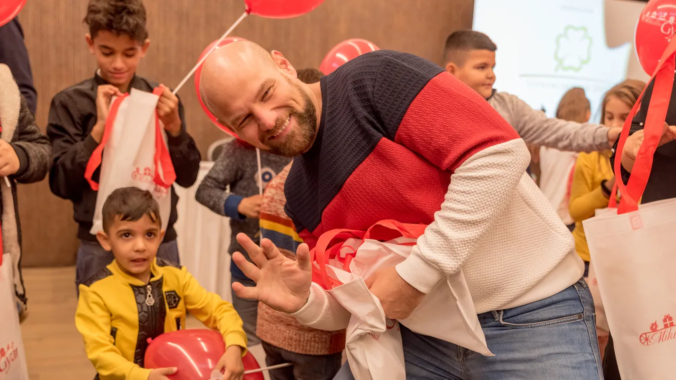 Jubilál a MikulásGyár, rengeteg sztár csatlakozott a kezdeményezéshez