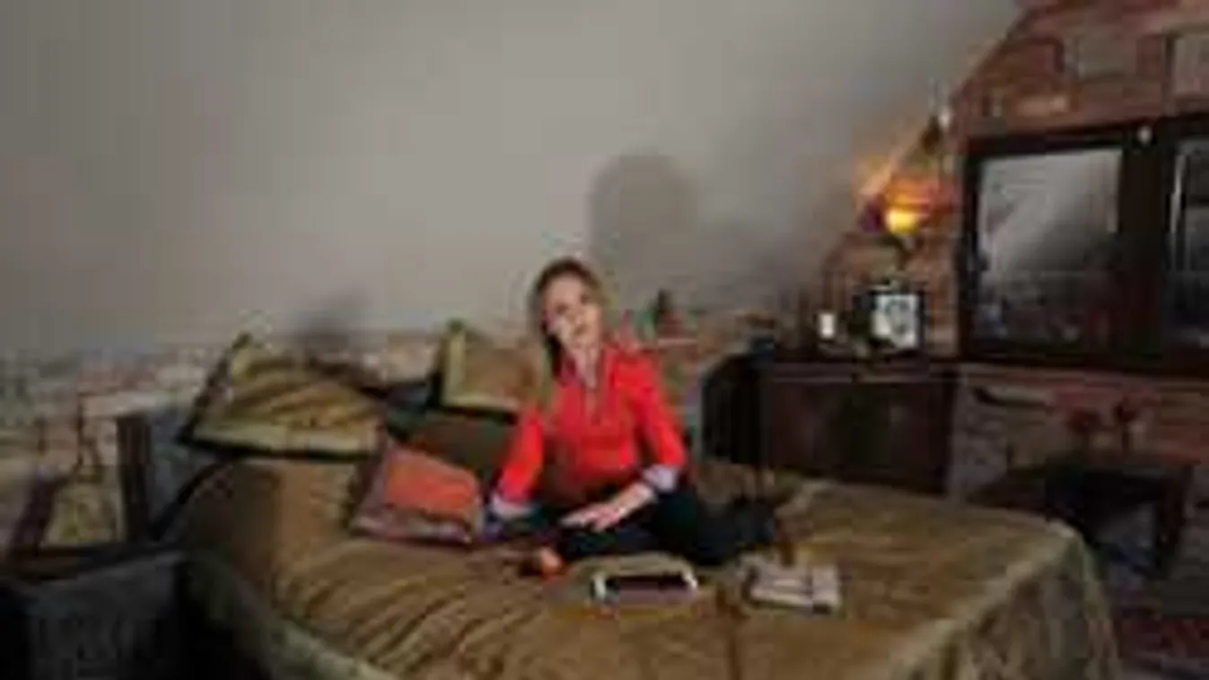 Nem elég a szakítás: fájdalmas betegséggel küzd Vámos Erika