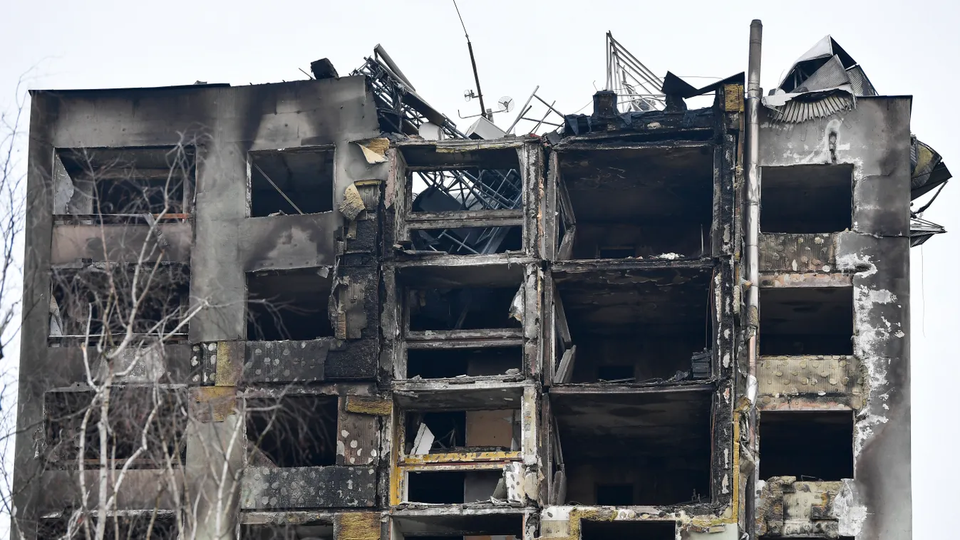 Bontják a felrobbant eperjesi panelt, megrázó képek a helyszínről