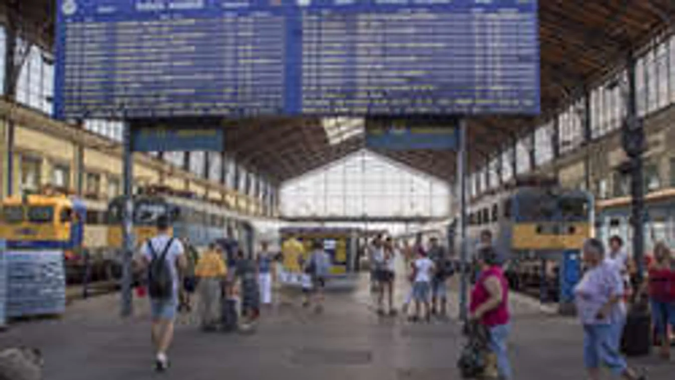 A Nyugati pályaudvarnál veszett nyoma a fiatal ceglédi lánynak!