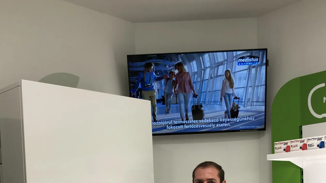 Magyar fejlesztéssel védekeznek a Covid ellen a patikában