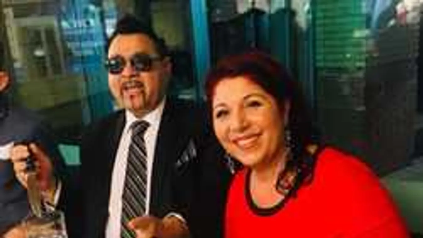 Hatalmas buli! Így köszöntötte családja a szülinapos Bódi Gusztit!