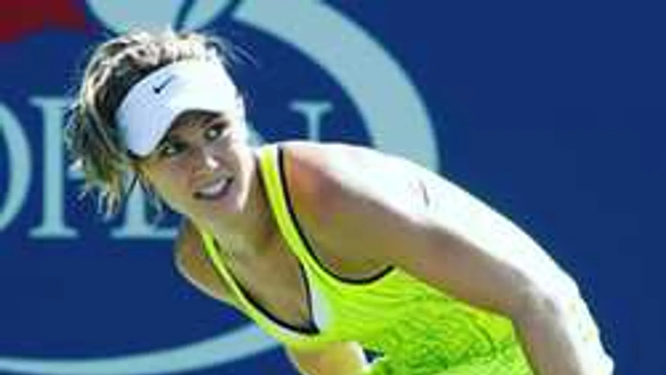 Levetkőzött, csík bikiniben pózolt a legszexibb teniszezőnő