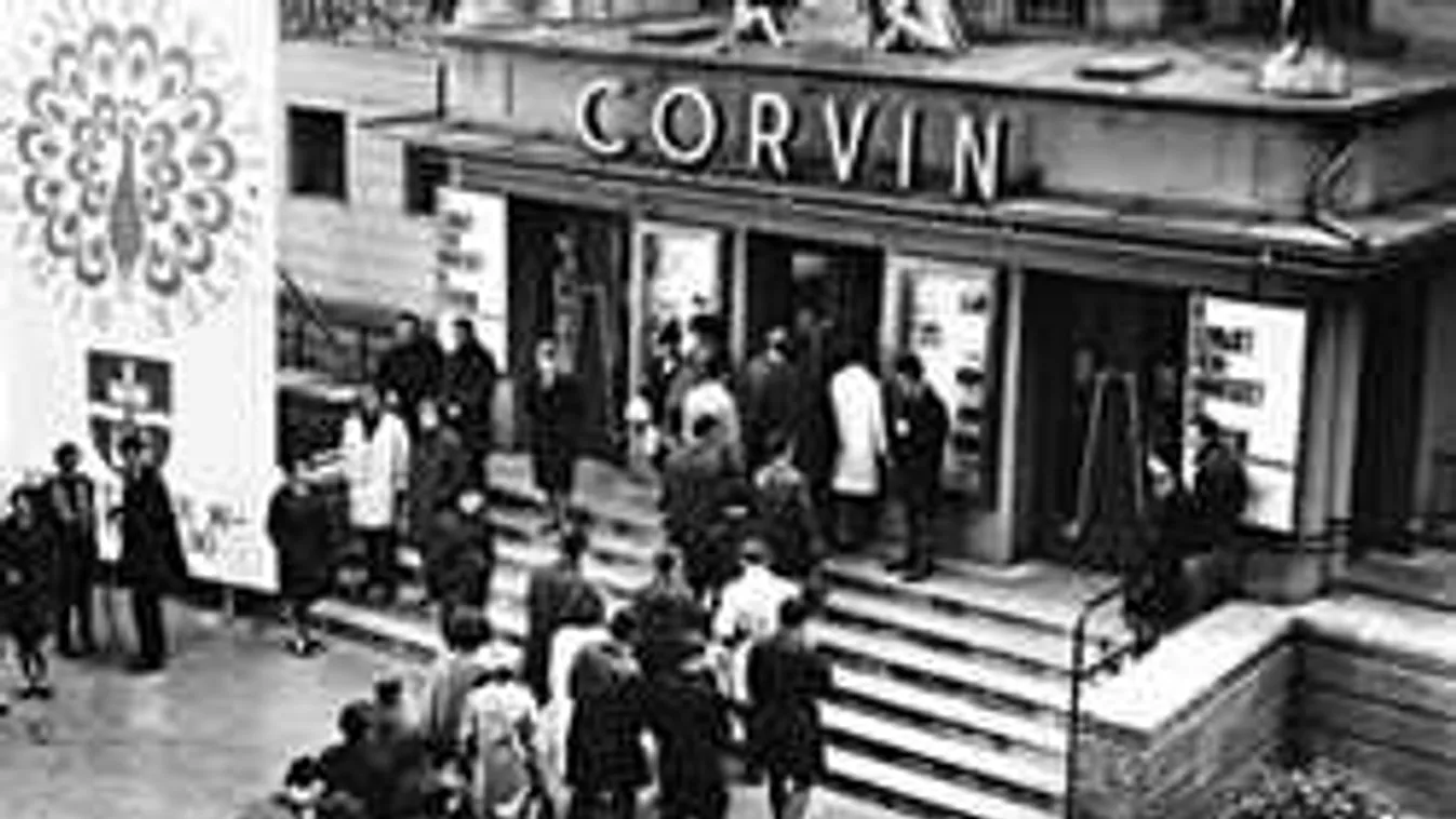 Siess: egy darab mozitörténelmet vehetsz meg a Corvin moziban