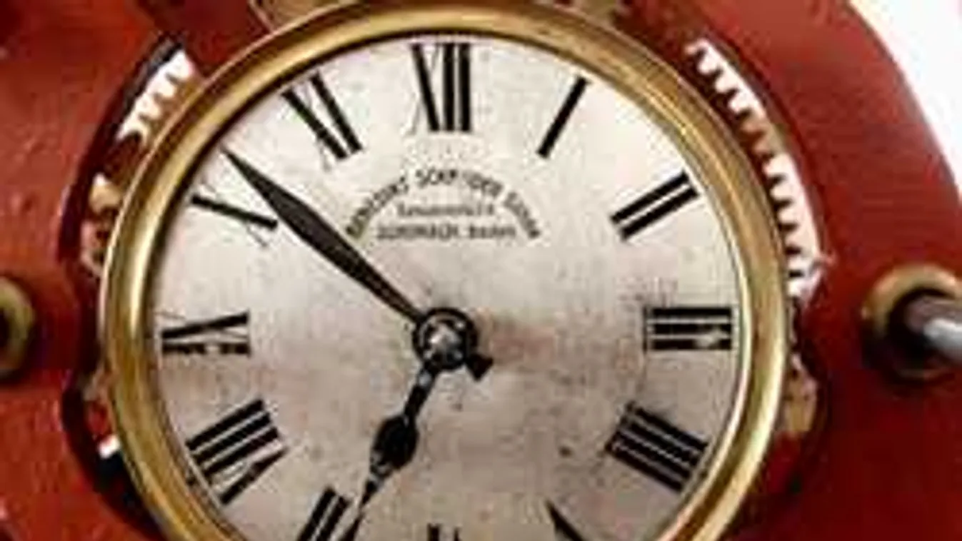 Megdöbbentő eredmények: az iskolások nem ismerik a hagyományos órát