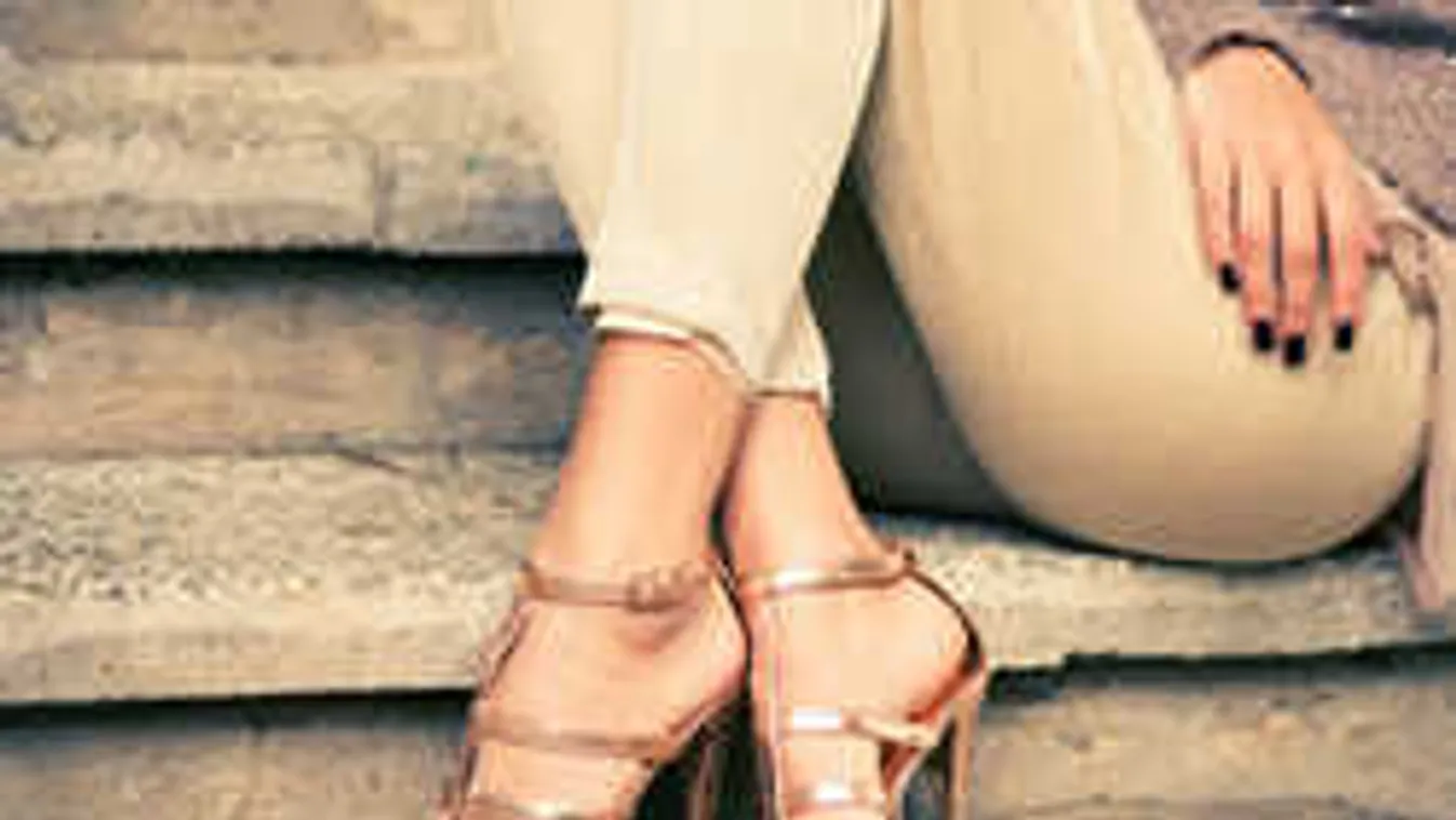 A divatos csajok szerint ez az idei nyár legmenőbb cipője