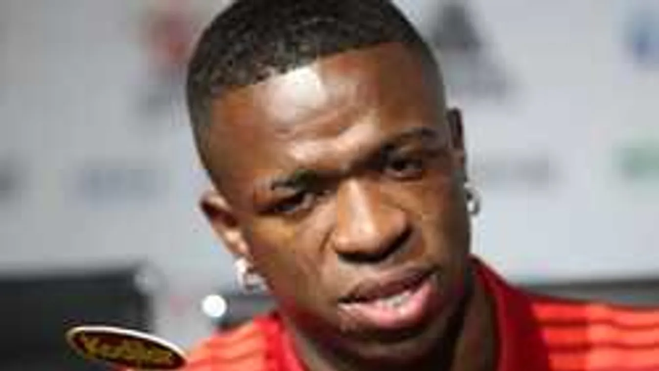 Elképesztő fotó, alattomos támadás érte a Real Madrid focistáját