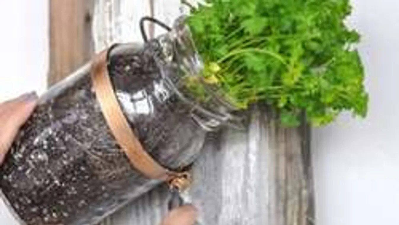 Elképesztő, mennyi mindenre jó a befőttesüveg