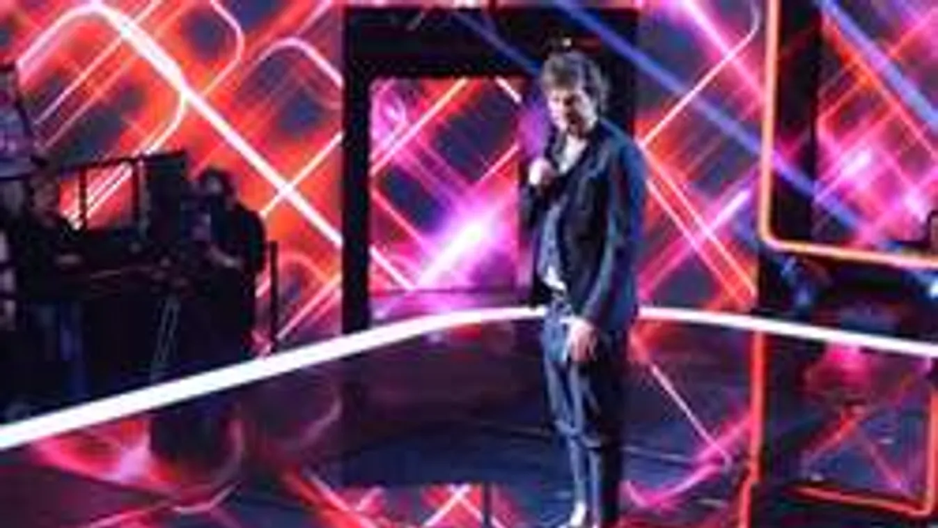 Atyaég, ezt hogy képzelte Tilla? Így néz ki élő adásban...